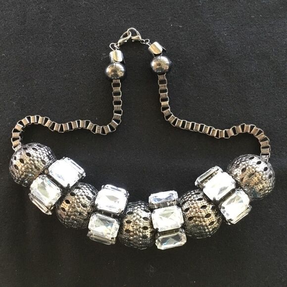Large bead and rhinestone gunmetal grey necklace, collar style. J0005 - Picture 1 of 7